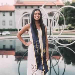 Meet your Posher, Nikita